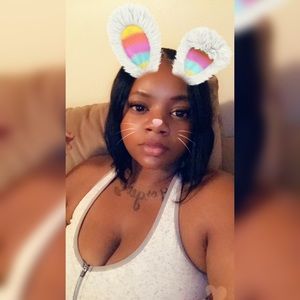 Meet your Posher, Noelle